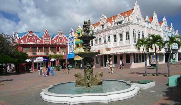 600×350-Aruba-Downtown