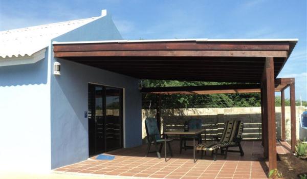 600×350-Bonaire-RoRo-Porch