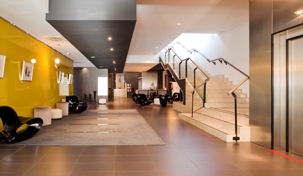 600×350-Barcelona-Hotel-Confortel-Bel-Art-loby2.jpg