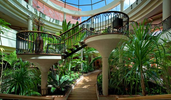 600×350-SE-F-Sheraton-lobby.jpg