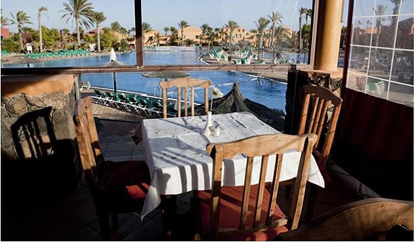 600×350-SE-F-Oasis-Papagayo-pooltafel-1.jpg