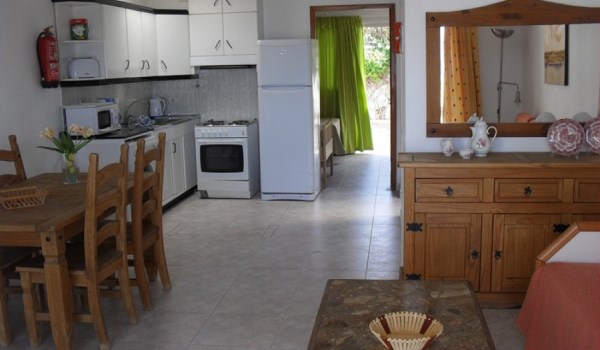 600×350-villa-Curd_Kamer.jpg