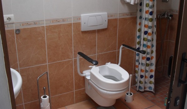 600×350-villa-Curd_WC.jpg