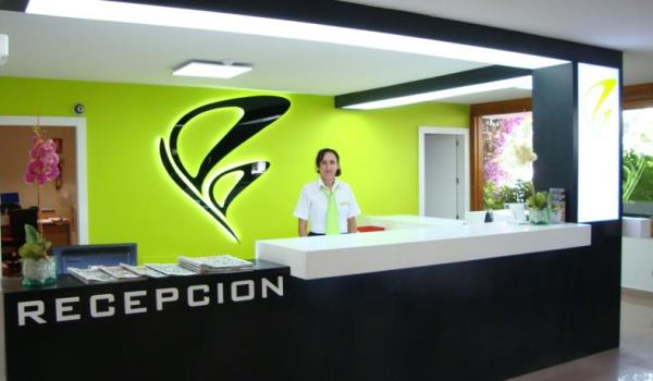 600×350-Hotel-Aparthotel-Receptie.jpg