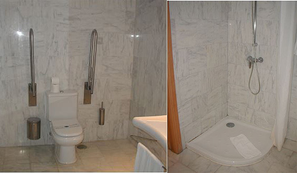 600×350-Marina-Suites-wc-douche.jpg