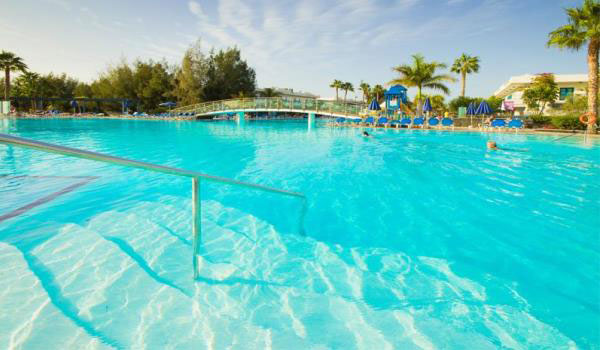 600×350-Lanzarote-Hotel-THB-TROPICAL-ISLAND-pool-intre.jpg