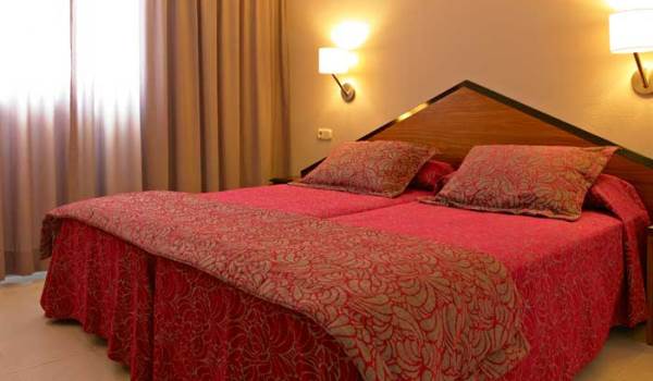 600×350-Protur_Vista_Badia_Mallorca_apartamento_dormitorio1.jpg