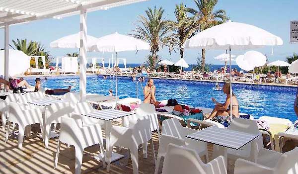 600×350-Hotel_Club_Palia_Maria_Eugenia-pool3.jpg
